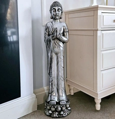 Deko figurka  "Stojący Budda".